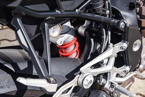 2024 BMW S 1000 R Race S 1000