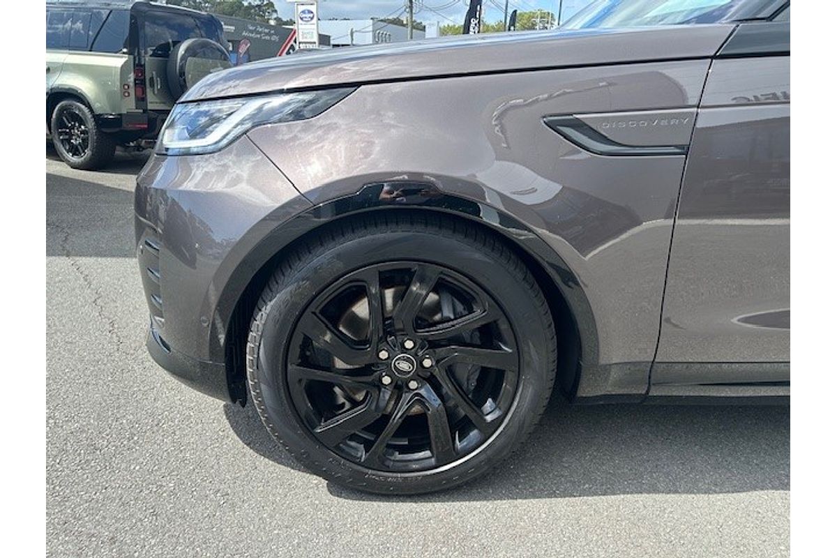 2024 Land Rover Discovery D350 Dynamic SE Series 5