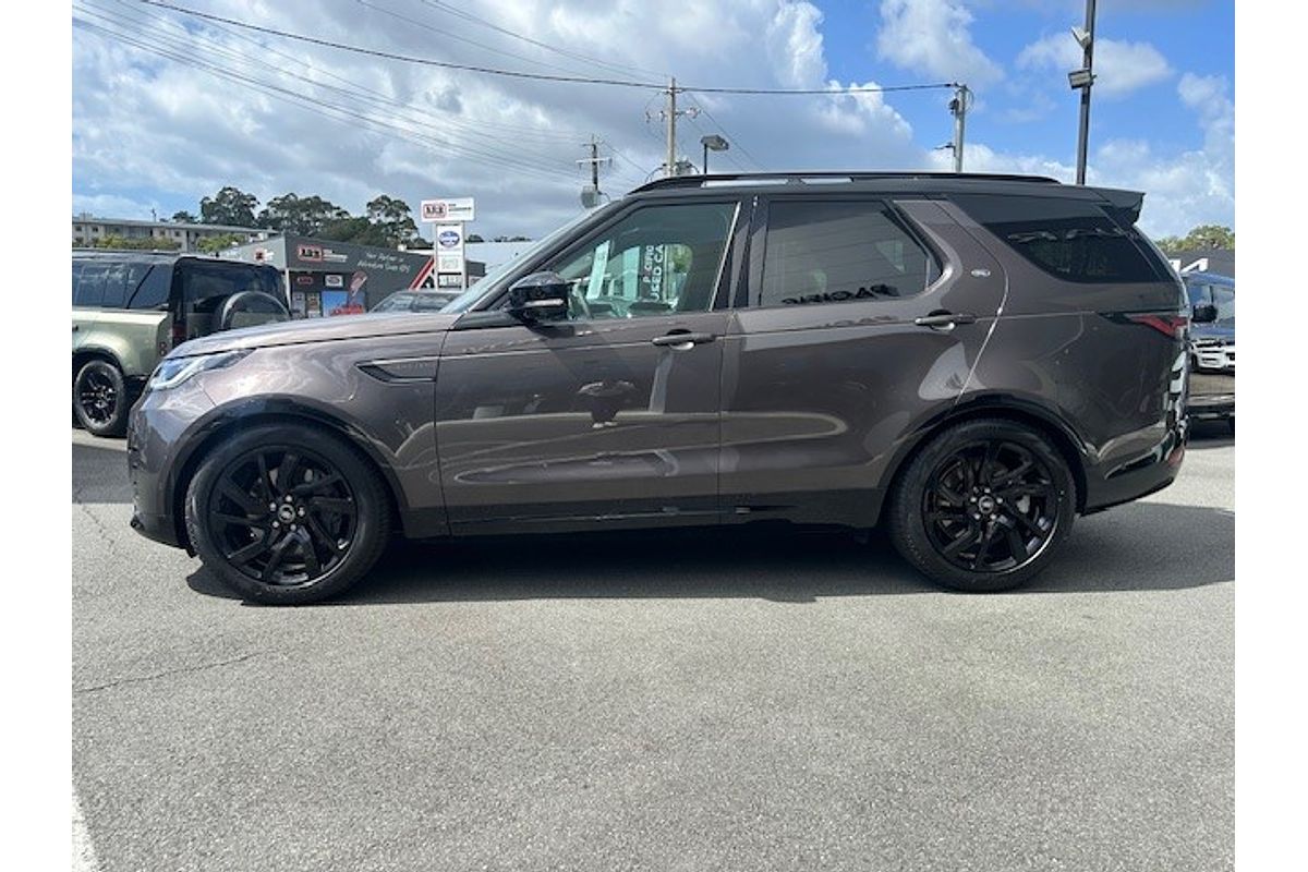 2024 Land Rover Discovery D350 Dynamic SE Series 5