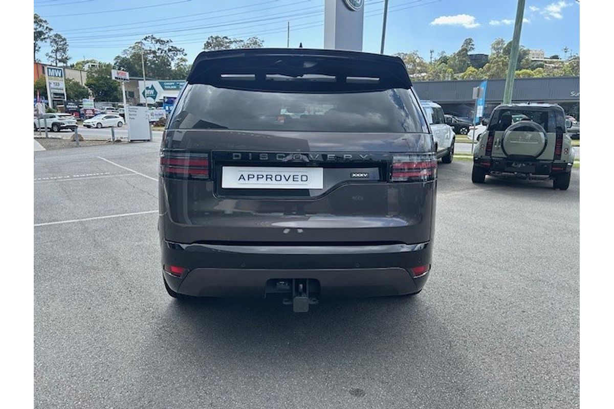 2024 Land Rover Discovery D350 Dynamic SE Series 5