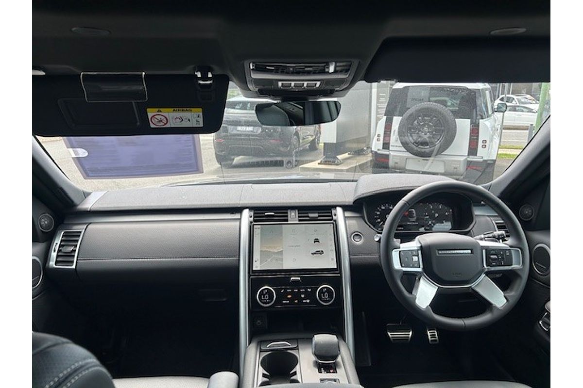 2024 Land Rover Discovery D350 Dynamic SE Series 5