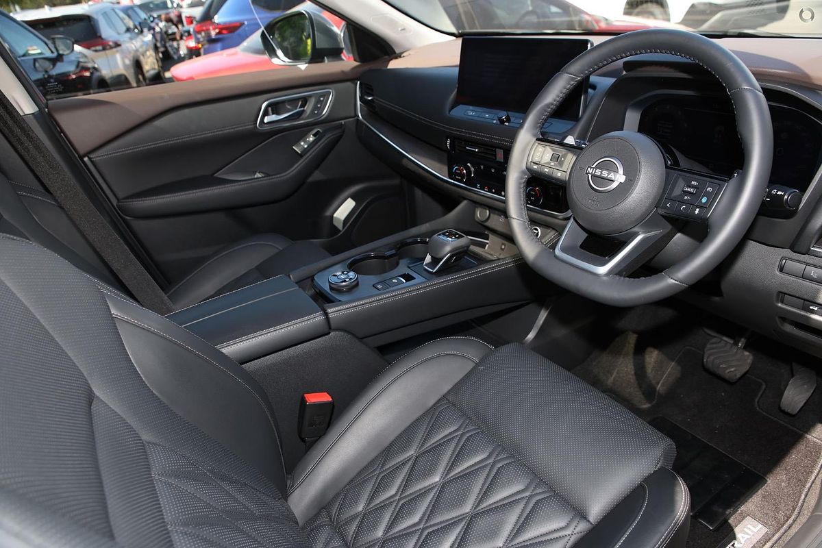 2025 Nissan X-TRAIL Ti-L T33