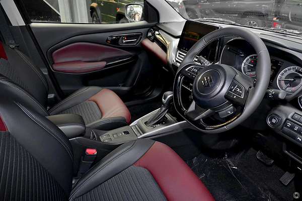 2025 Suzuki Fronx Hybrid KW