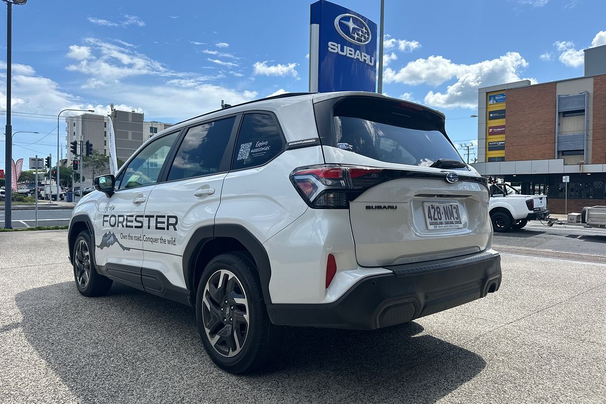 2025 Subaru Forester Touring S6