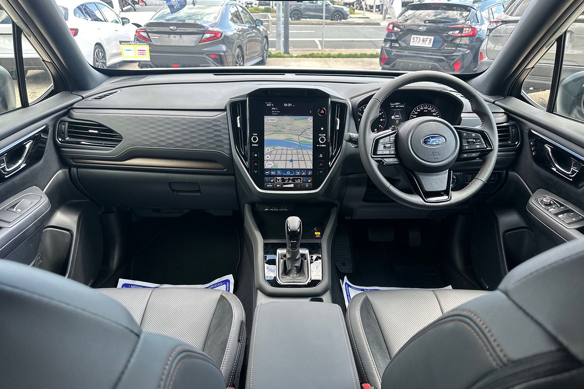 2025 Subaru Forester Touring S6