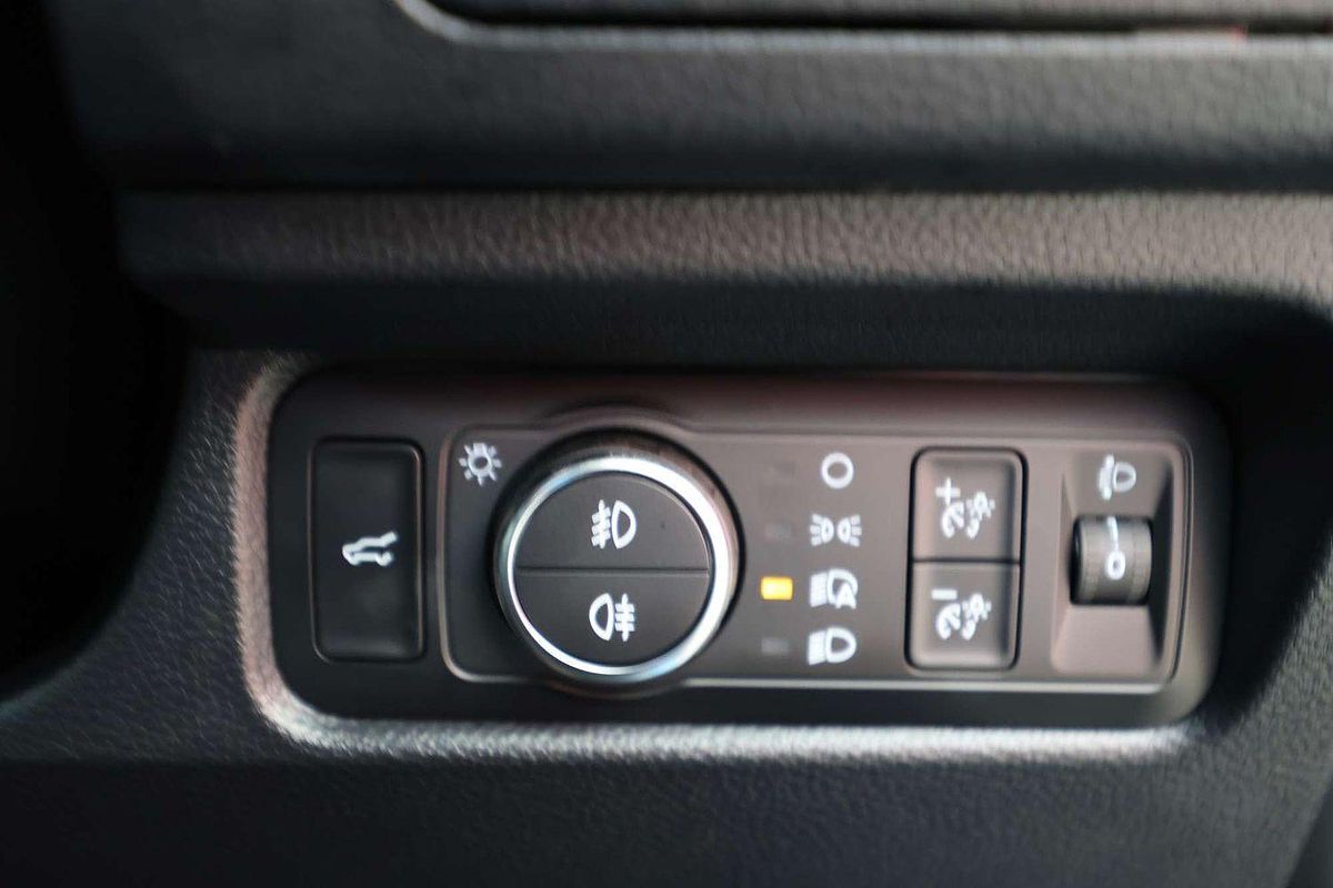 2025 Ford Everest Sport 2.0L