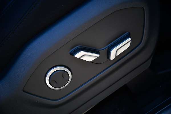 2025 Hyundai Santa Fe Hybrid Elite MX5.V2