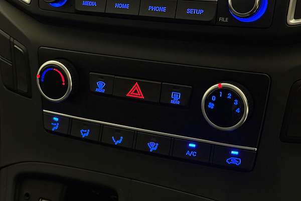 2021 Hyundai iLoad TQ4