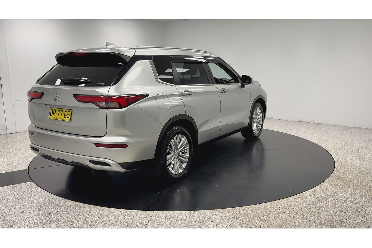 2021 Mitsubishi Outlander LS ZM