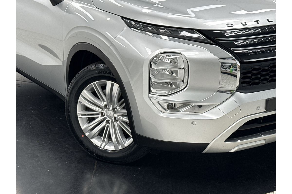 2021 Mitsubishi Outlander LS ZM