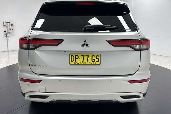 2021 Mitsubishi Outlander LS ZM