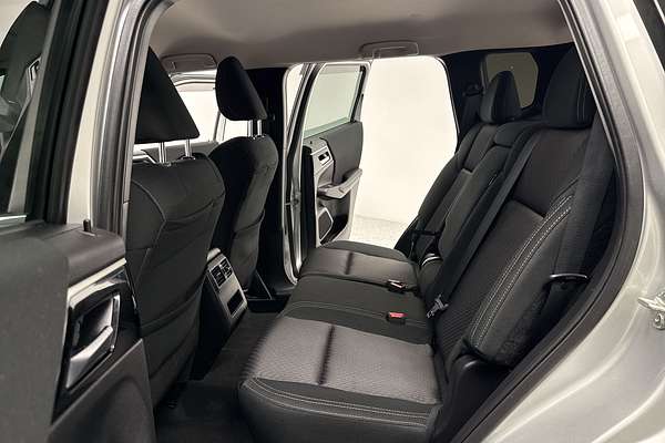 2021 Mitsubishi Outlander LS ZM