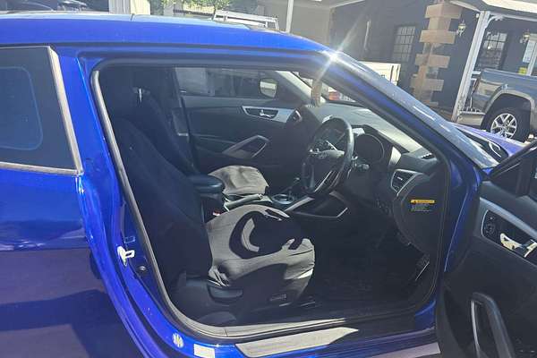 2012 Hyundai Veloster + FS