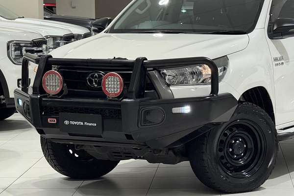 2021 Toyota Hilux SR GUN126R