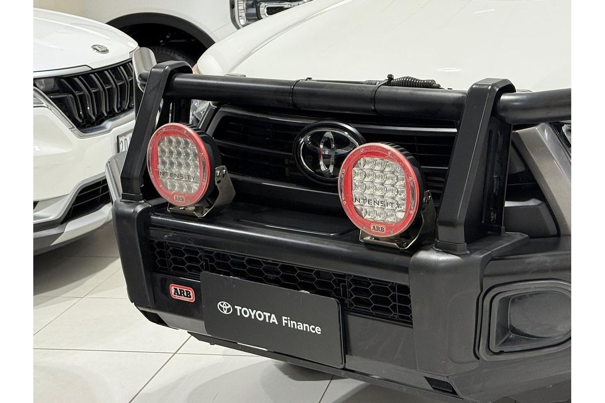 2021 Toyota Hilux SR GUN126R