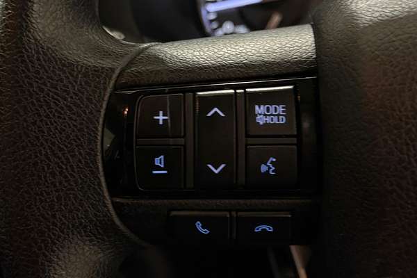 2021 Toyota Hilux SR GUN126R