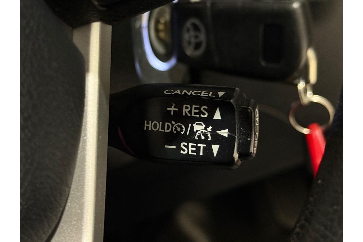 2021 Toyota Hilux SR GUN126R