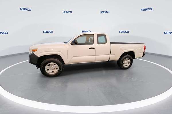 2017 Toyota Tacoma SR