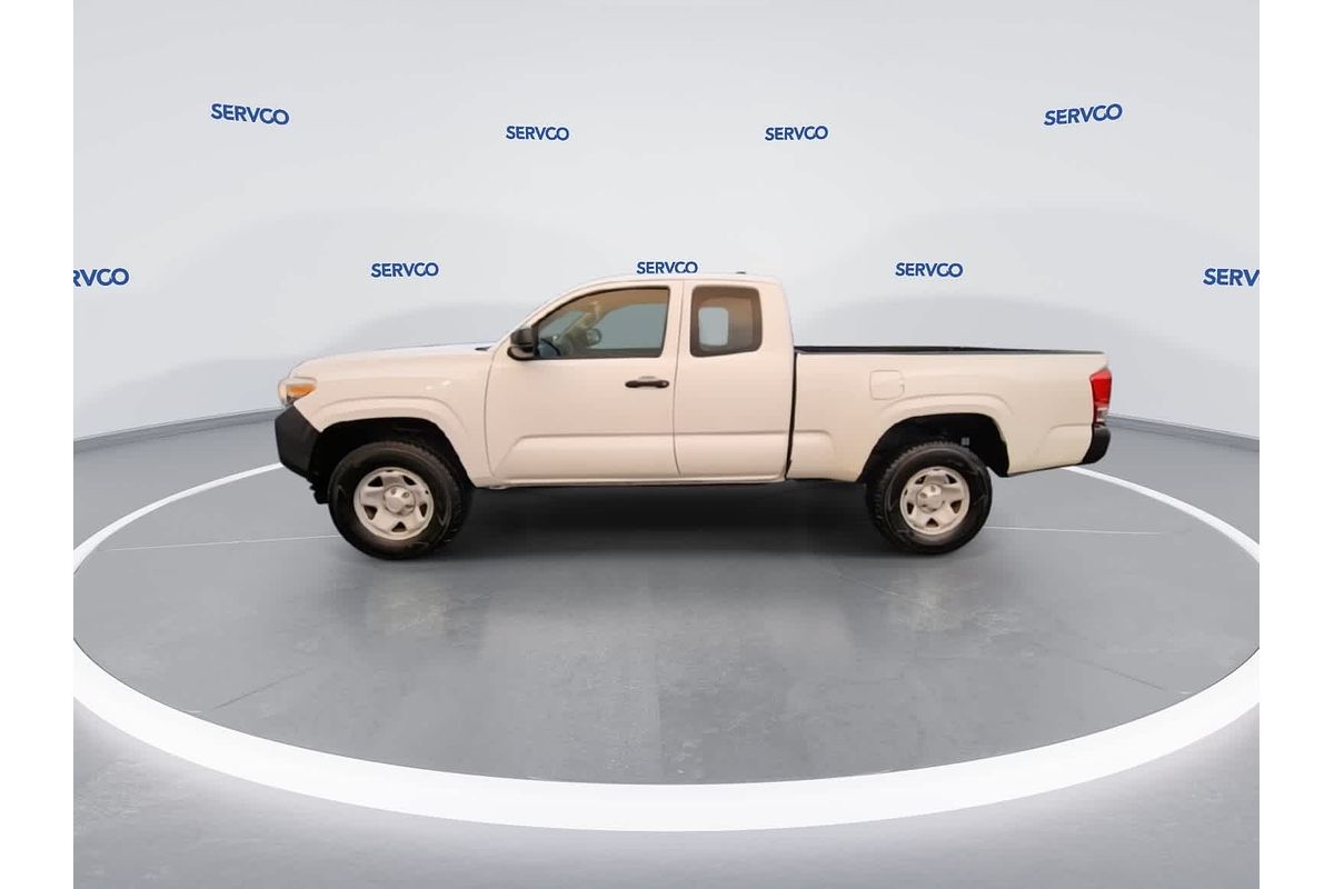 2017 Toyota Tacoma SR