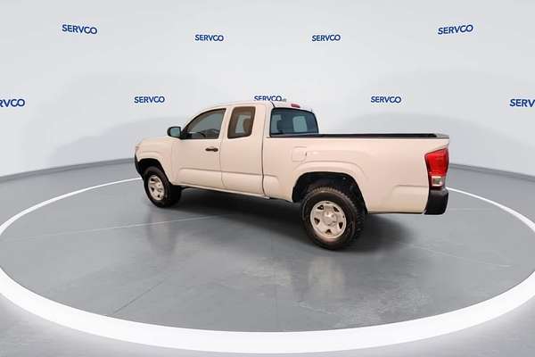 2017 Toyota Tacoma SR