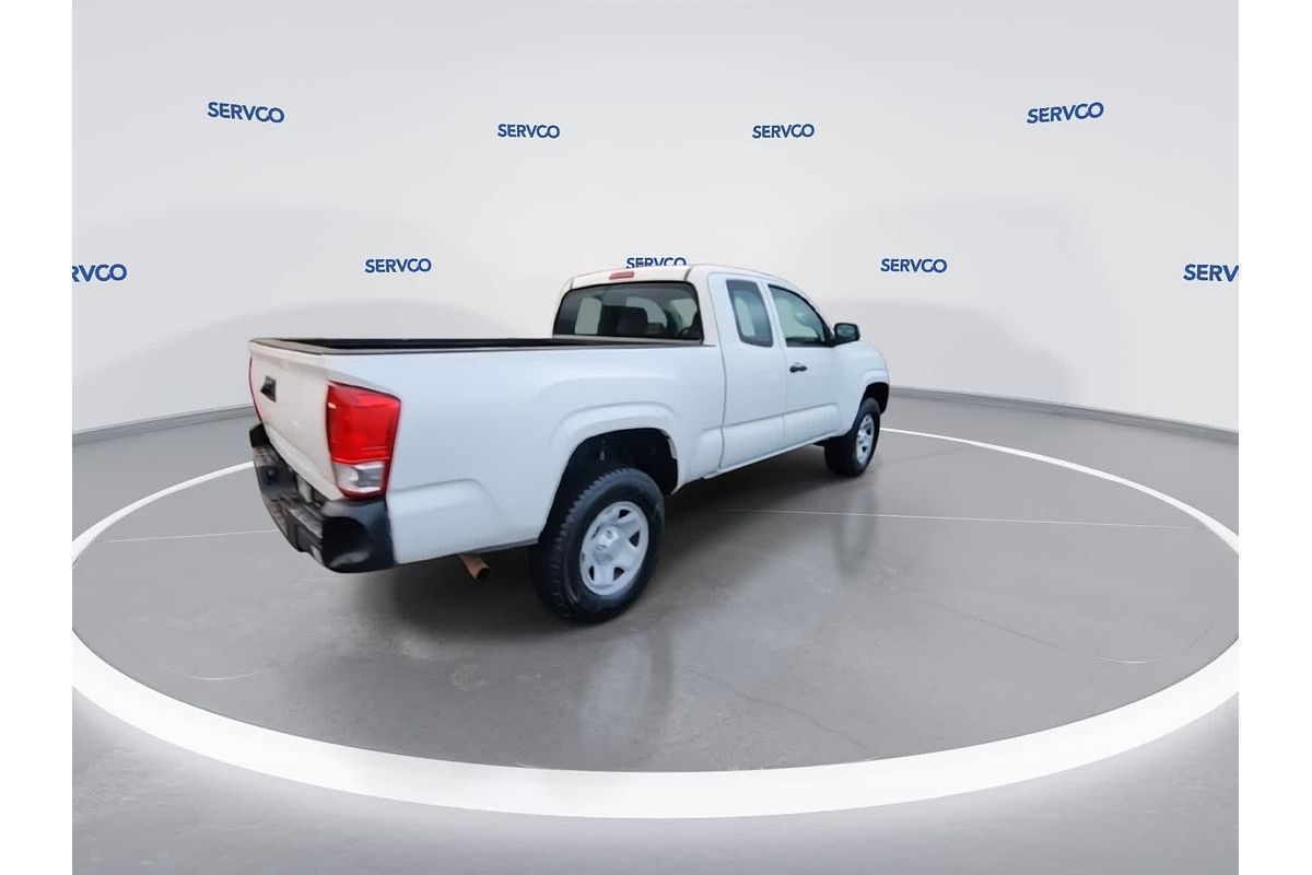 2017 Toyota Tacoma SR