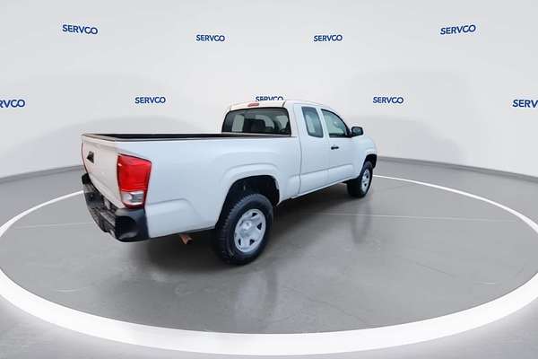 2017 Toyota Tacoma SR