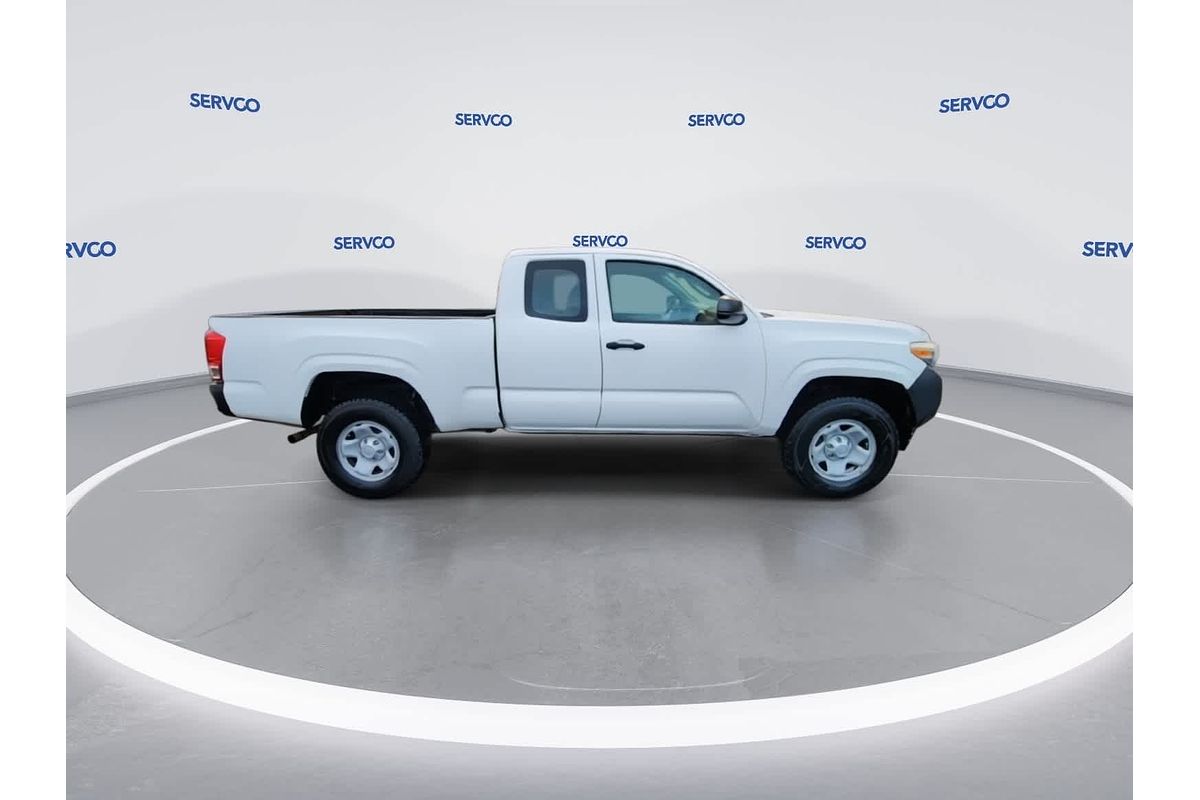 2017 Toyota Tacoma SR