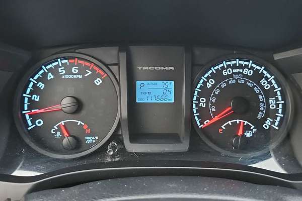 2017 Toyota Tacoma SR