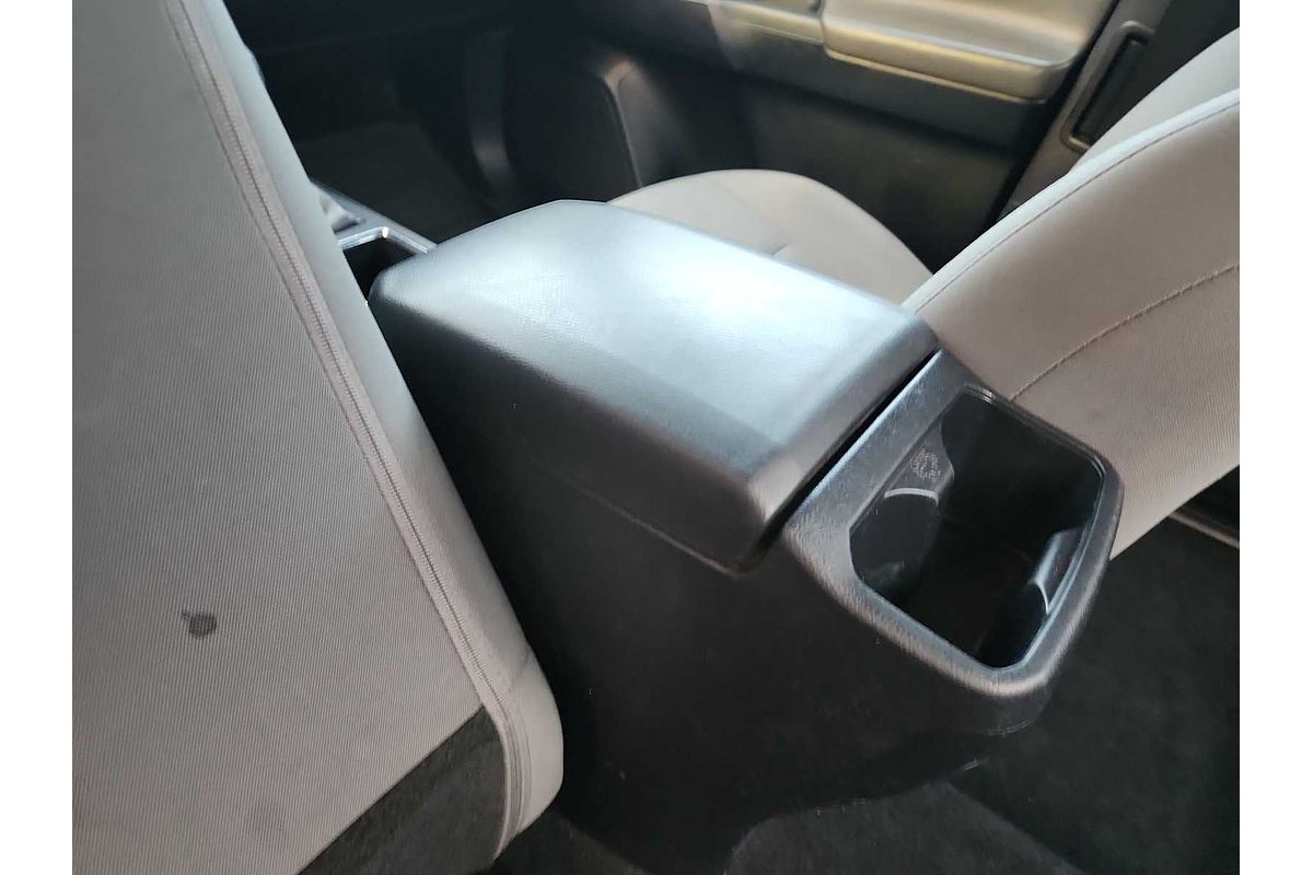 2017 Toyota Tacoma SR