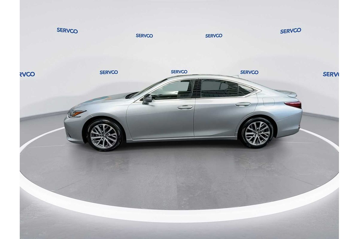 2022 Lexus ES