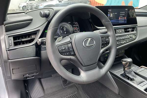 2022 Lexus ES