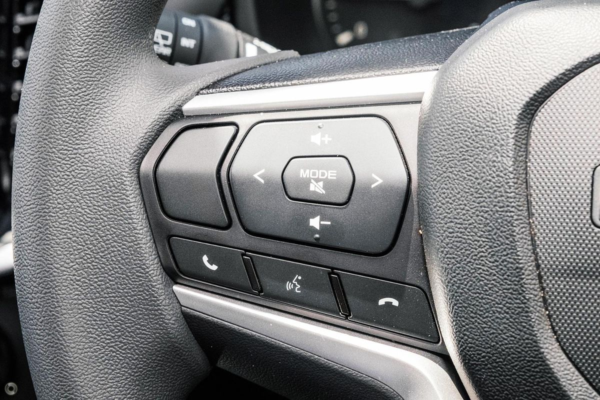 2025 Isuzu MU-X LS-M