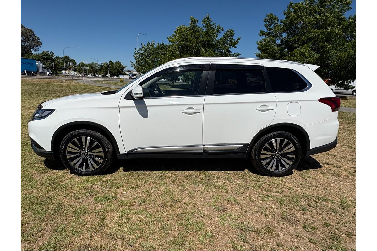 2018 Mitsubishi Outlander ES ZL