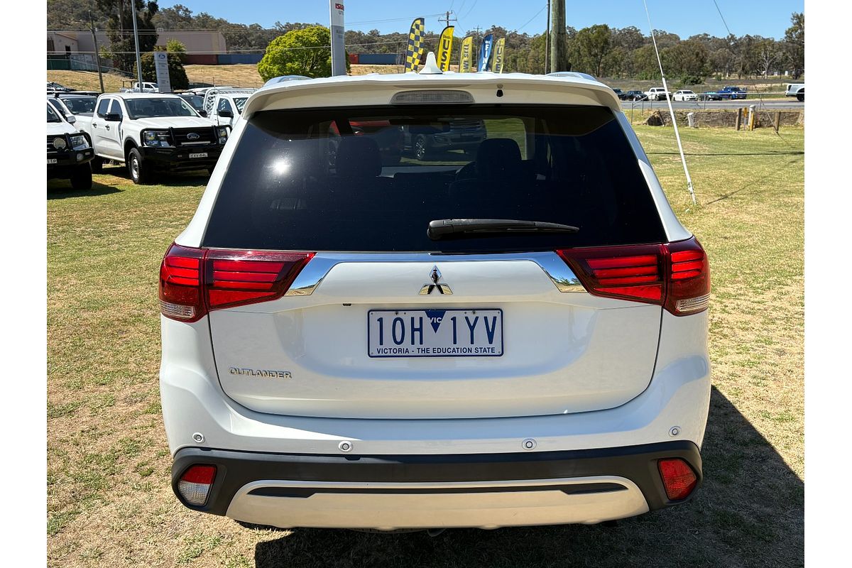 2018 Mitsubishi Outlander ES ZL
