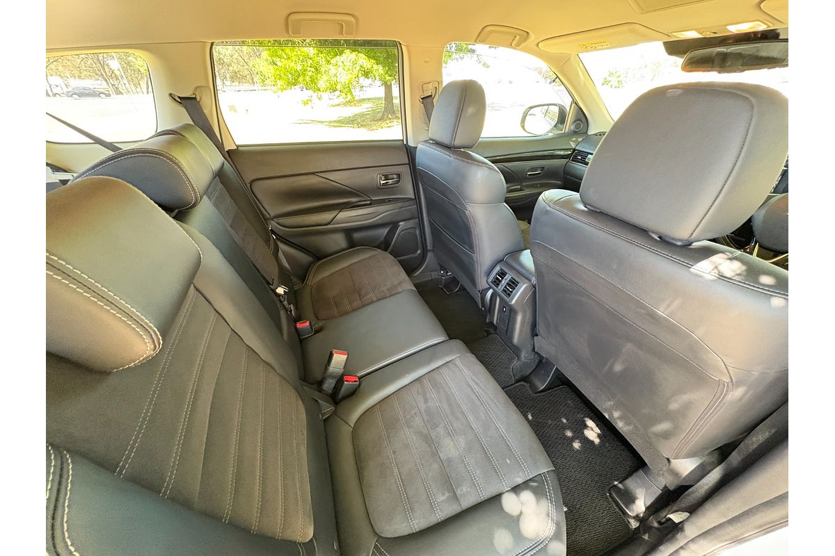 2018 Mitsubishi Outlander ES ZL