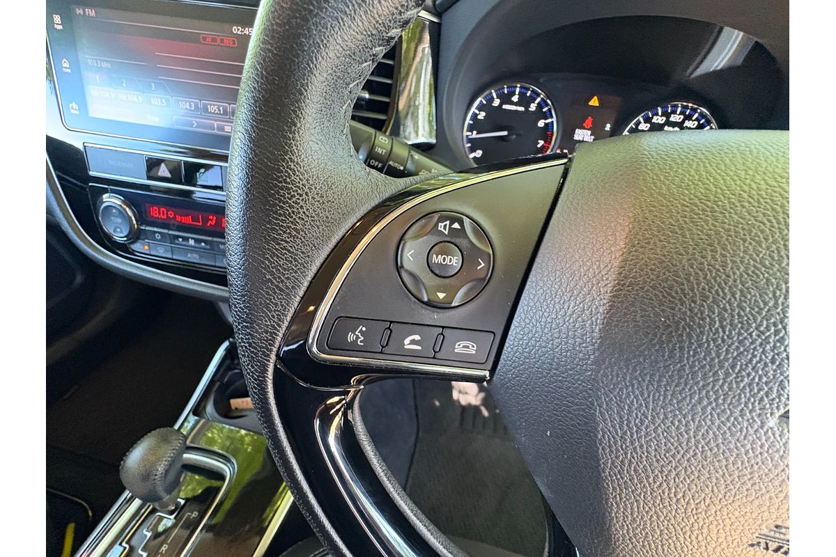 2018 Mitsubishi Outlander ES ZL