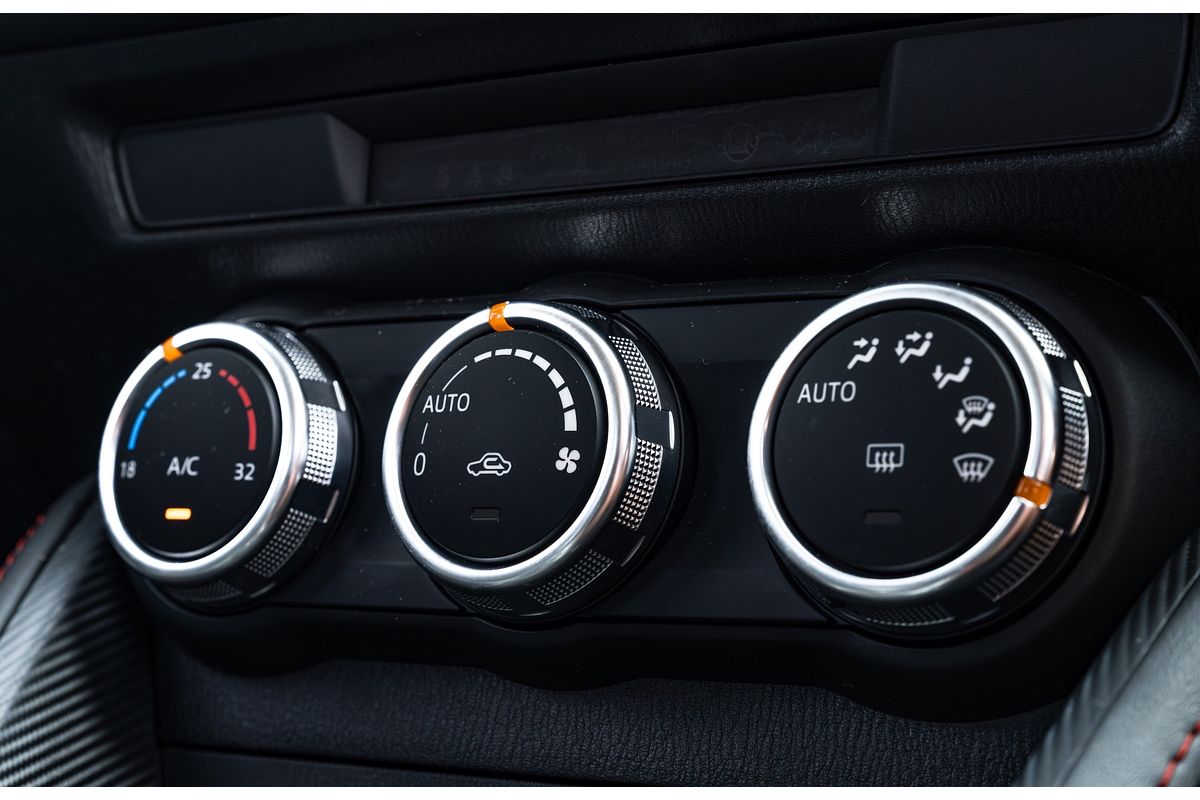 2015 Mazda 2 Hatch Gsx 1.5 6At