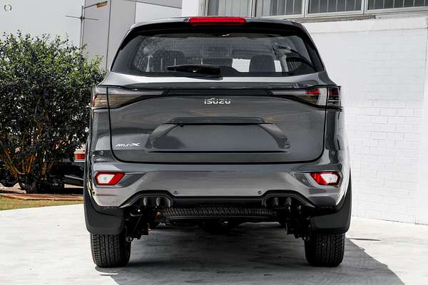 2025 Isuzu MU-X LS-M