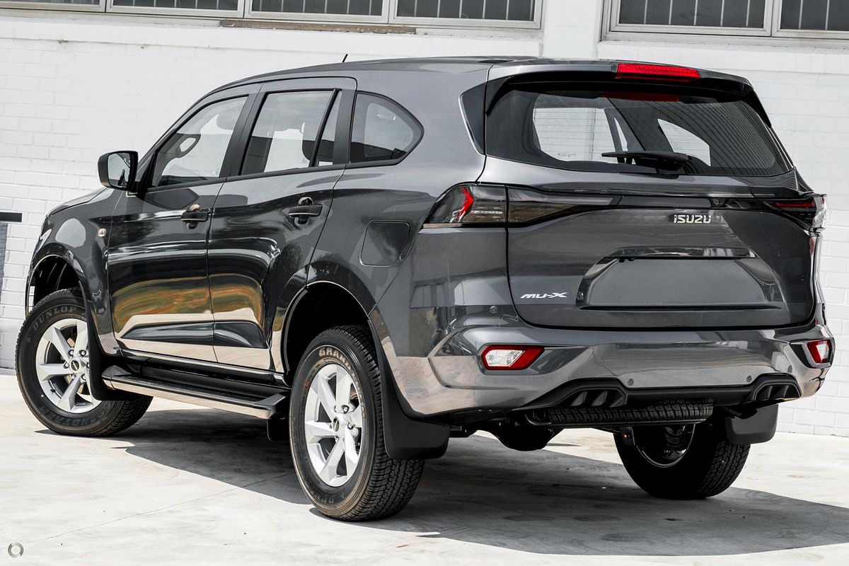 2025 Isuzu MU-X LS-M