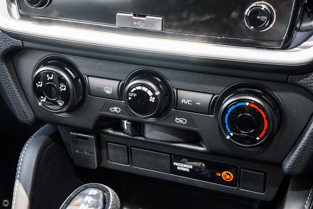 2025 Isuzu MU-X LS-M