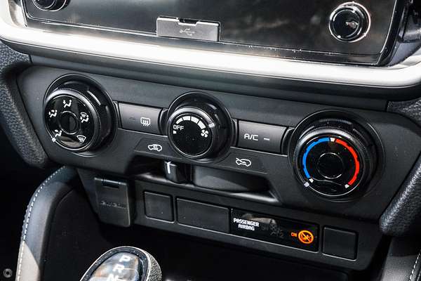 2025 Isuzu MU-X LS-M