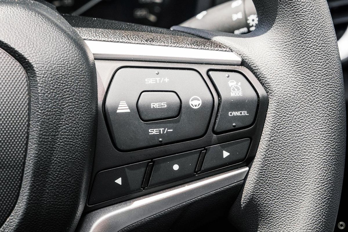 2025 Isuzu MU-X LS-M