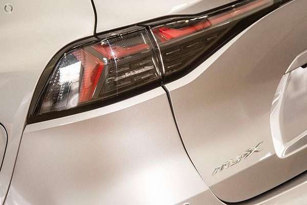 2025 Isuzu MU-X LS-M