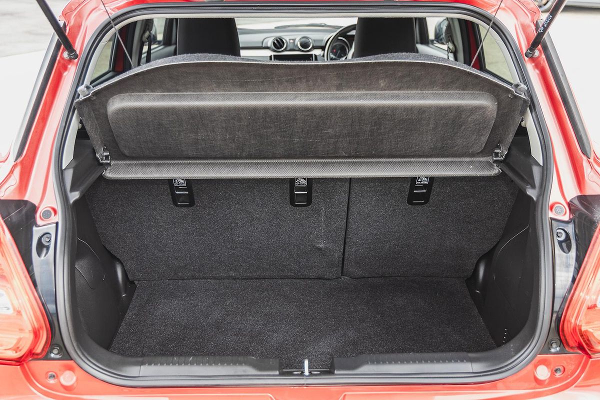 2021 Suzuki Swift GL Navigator AZ Series II