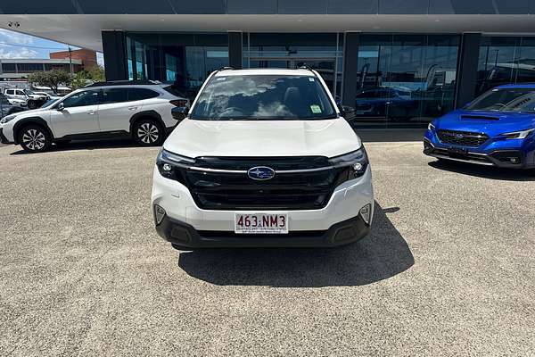 2025 Subaru Forester Hybrid Touring S6