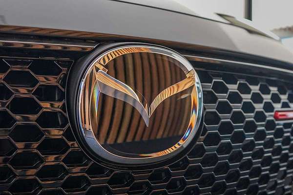 2025 Mazda 2 G15 Evolve DJ Series