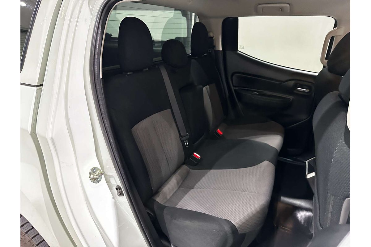 2018 Mitsubishi Triton GLX+ MR 4X4