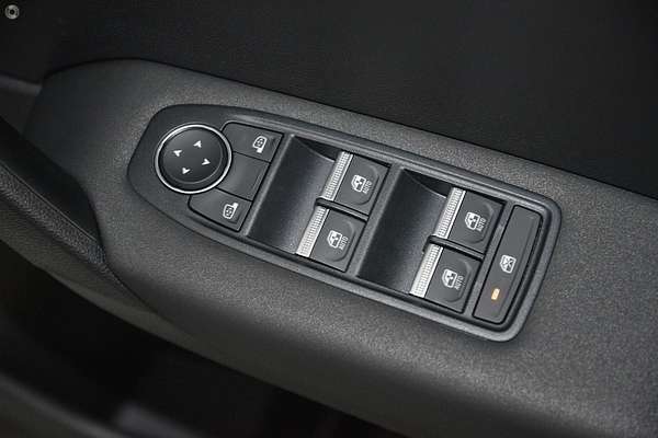 2025 Mitsubishi ASX LS XE