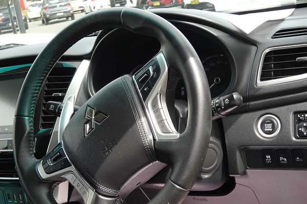 2022 Mitsubishi Pajero Sport GLX QF