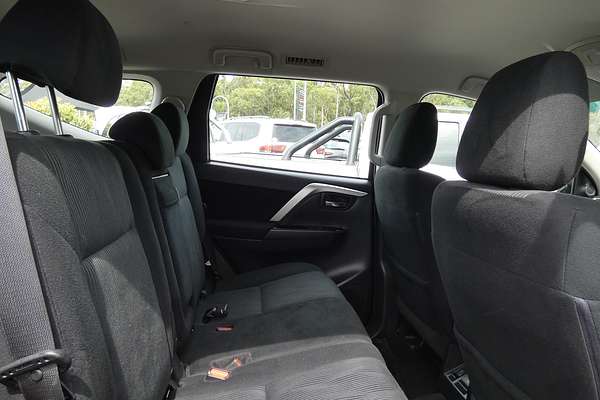 2022 Mitsubishi Pajero Sport GLX QF